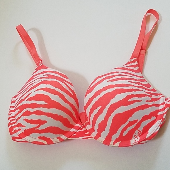 Pink bra - Picture 1 of 3